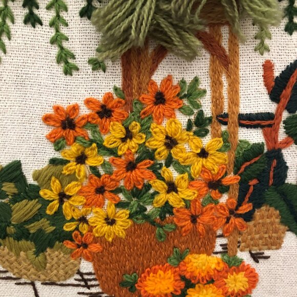 Framed Vintage Floral Crewel Embroidery - Picture 3 of 5